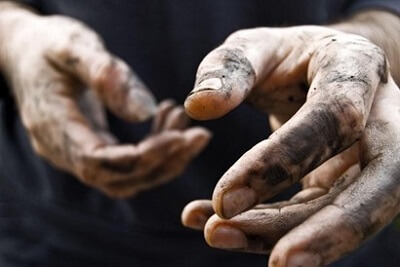 angol idióma : dirty hands